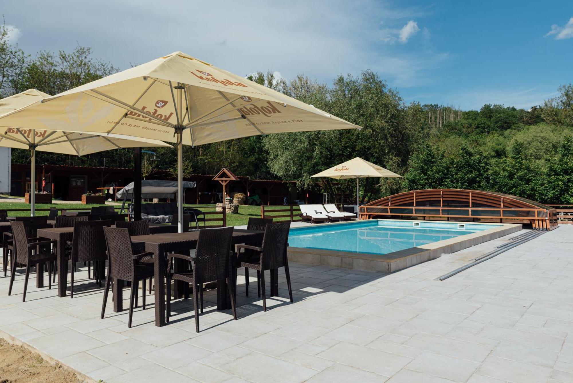Rekreační a jezdecký areál Equifarm Villa Jevišovice Exterior foto